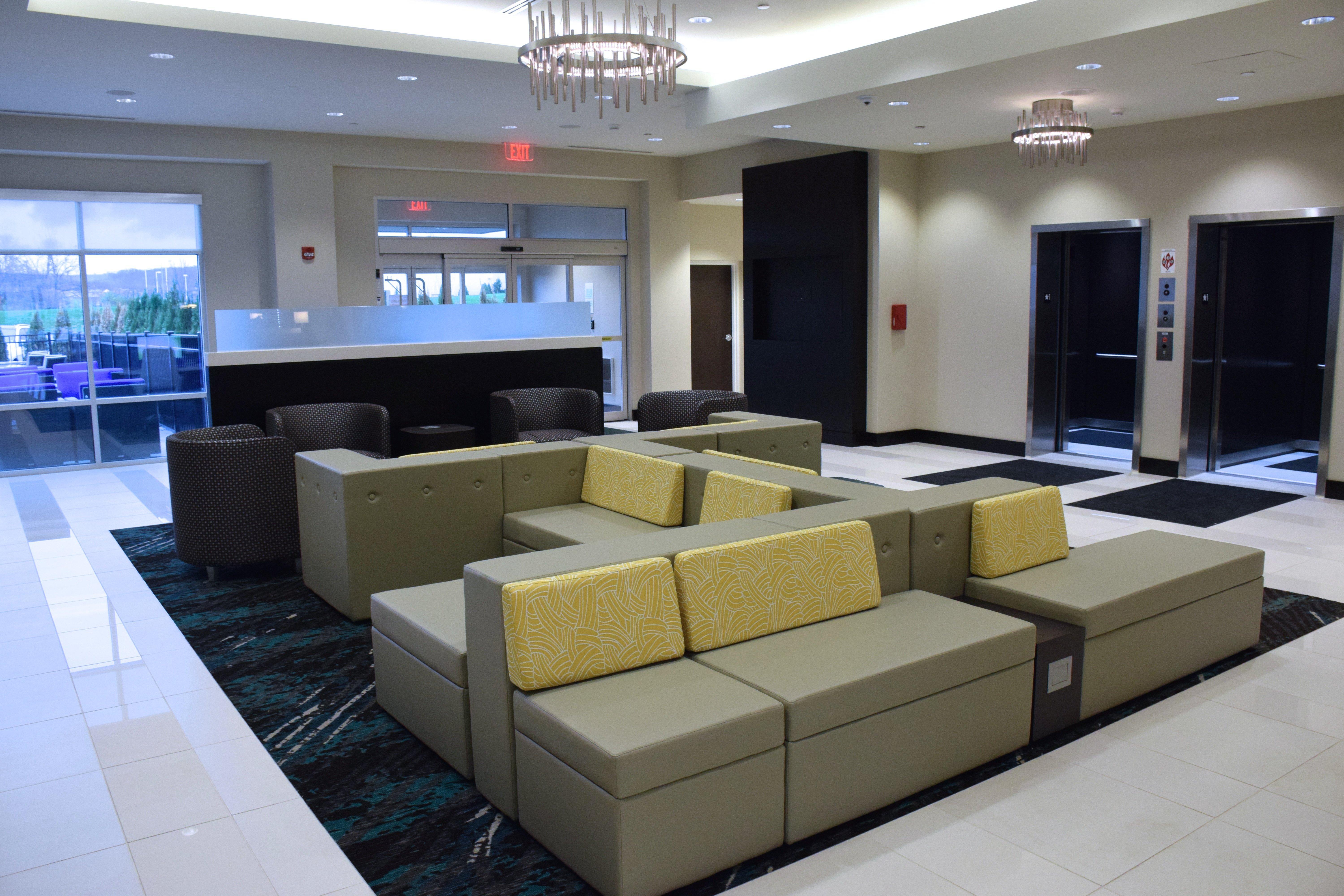 Holiday Inn Cincinnati North West Chester By Ihg Buitenkant foto